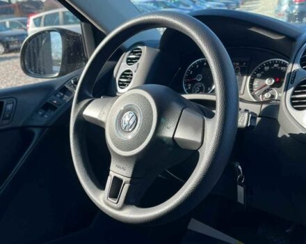 Чорний Фольксваген Тігуан, об'ємом двигуна 2 л та пробігом 142 тис. км за 12200 $, фото 17 на Automoto.ua