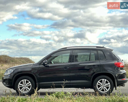 Черный Фольксваген Тигуан, объемом двигателя 2 л и пробегом 175 тыс. км за 12333 $, фото 24 на Automoto.ua