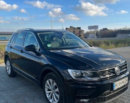 Черный Фольксваген Тигуан, объемом двигателя 2 л и пробегом 300 тыс. км за 17000 $, фото 14 на Automoto.ua