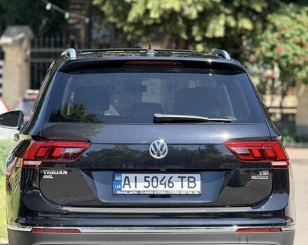 Черный Фольксваген Тигуан, объемом двигателя 2 л и пробегом 145 тыс. км за 19700 $, фото 2 на Automoto.ua