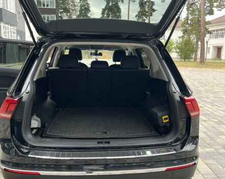 Черный Фольксваген Тигуан, объемом двигателя 1.98 л и пробегом 135 тыс. км за 20700 $, фото 6 на Automoto.ua