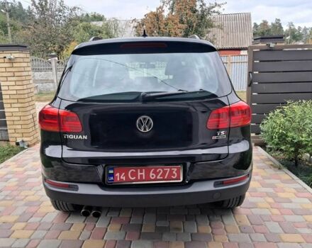 Черный Фольксваген Тигуан, объемом двигателя 2 л и пробегом 143 тыс. км за 12999 $, фото 3 на Automoto.ua