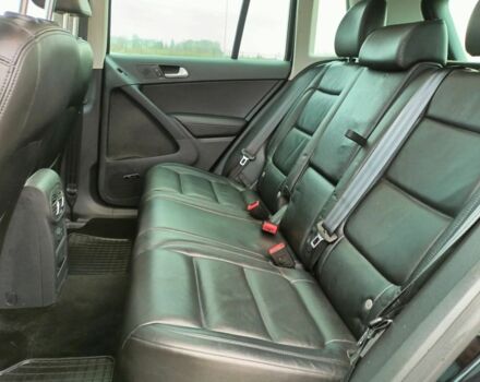 Черный Фольксваген Тигуан, объемом двигателя 2 л и пробегом 82 тыс. км за 9000 $, фото 23 на Automoto.ua