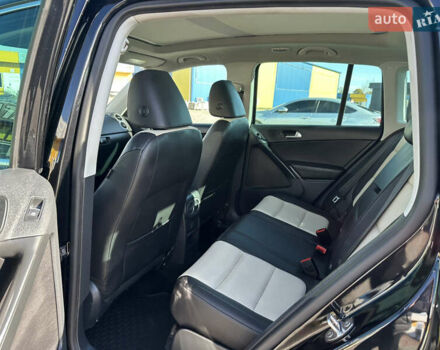 Черный Фольксваген Тигуан, объемом двигателя 2 л и пробегом 100 тыс. км за 13950 $, фото 19 на Automoto.ua