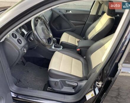 Черный Фольксваген Тигуан, объемом двигателя 2 л и пробегом 188 тыс. км за 14500 $, фото 14 на Automoto.ua