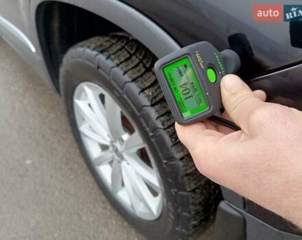 Черный Фольксваген Тигуан, объемом двигателя 1.98 л и пробегом 120 тыс. км за 14700 $, фото 26 на Automoto.ua