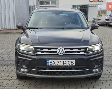 Чорний Фольксваген Тігуан, об'ємом двигуна 1.97 л та пробігом 110 тис. км за 25500 $, фото 1 на Automoto.ua