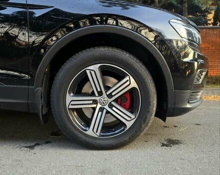 Черный Фольксваген Тигуан, объемом двигателя 1.98 л и пробегом 130 тыс. км за 24499 $, фото 8 на Automoto.ua