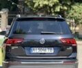 Черный Фольксваген Тигуан, объемом двигателя 2 л и пробегом 145 тыс. км за 19700 $, фото 2 на Automoto.ua