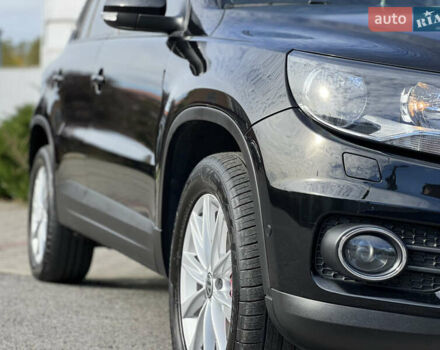 Черный Фольксваген Тигуан, объемом двигателя 1.98 л и пробегом 97 тыс. км за 12500 $, фото 30 на Automoto.ua