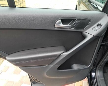 Черный Фольксваген Тигуан, объемом двигателя 2 л и пробегом 143 тыс. км за 12999 $, фото 13 на Automoto.ua