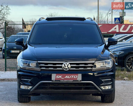 Черный Фольксваген Тигуан, объемом двигателя 1.98 л и пробегом 81 тыс. км за 21500 $, фото 1 на Automoto.ua