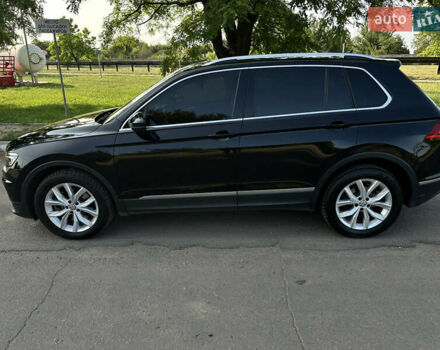 Черный Фольксваген Тигуан, объемом двигателя 1.97 л и пробегом 104 тыс. км за 26100 $, фото 9 на Automoto.ua
