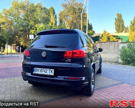 Черный Фольксваген Тигуан, объемом двигателя 2 л и пробегом 124 тыс. км за 16000 $, фото 7 на Automoto.ua