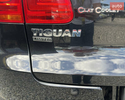 Черный Фольксваген Тигуан, объемом двигателя 1.98 л и пробегом 142 тыс. км за 12200 $, фото 7 на Automoto.ua