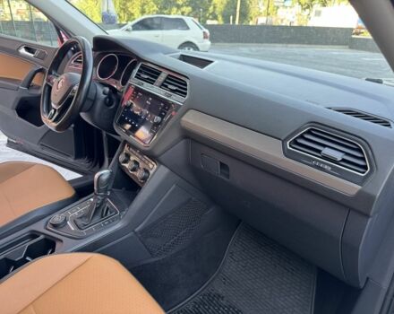 Черный Фольксваген Тигуан, объемом двигателя 2 л и пробегом 173 тыс. км за 16400 $, фото 14 на Automoto.ua