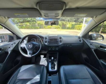 Черный Фольксваген Тигуан, объемом двигателя 2 л и пробегом 55 тыс. км за 17000 $, фото 7 на Automoto.ua