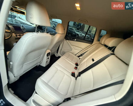 Черный Фольксваген Тигуан, объемом двигателя 2 л и пробегом 185 тыс. км за 13999 $, фото 38 на Automoto.ua