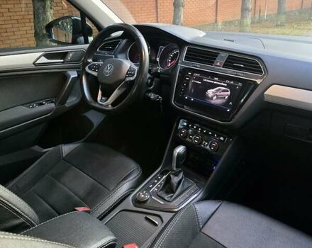 Черный Фольксваген Тигуан, объемом двигателя 1.98 л и пробегом 130 тыс. км за 24499 $, фото 31 на Automoto.ua