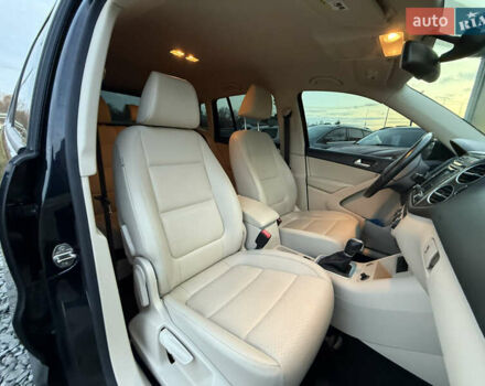 Черный Фольксваген Тигуан, объемом двигателя 2 л и пробегом 185 тыс. км за 13999 $, фото 27 на Automoto.ua