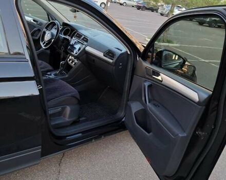 Черный Фольксваген Тигуан, объемом двигателя 1.98 л и пробегом 177 тыс. км за 20500 $, фото 12 на Automoto.ua