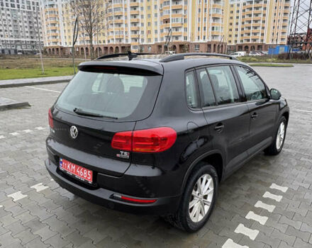 Черный Фольксваген Тигуан, объемом двигателя 2 л и пробегом 95 тыс. км за 14499 $, фото 13 на Automoto.ua