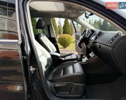 Черный Фольксваген Тигуан, объемом двигателя 1.98 л и пробегом 122 тыс. км за 14900 $, фото 59 на Automoto.ua