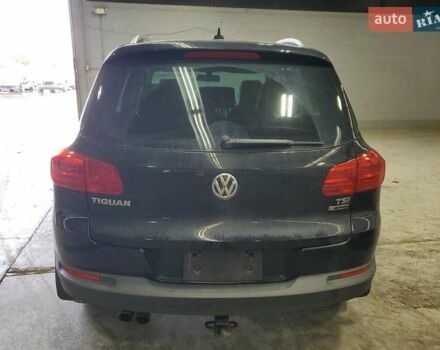Черный Фольксваген Тигуан, объемом двигателя 0 л и пробегом 144 тыс. км за 10300 $, фото 3 на Automoto.ua