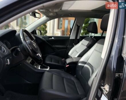 Черный Фольксваген Тигуан, объемом двигателя 1.98 л и пробегом 122 тыс. км за 14900 $, фото 34 на Automoto.ua