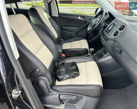 Черный Фольксваген Тигуан, объемом двигателя 2 л и пробегом 175 тыс. км за 12333 $, фото 64 на Automoto.ua