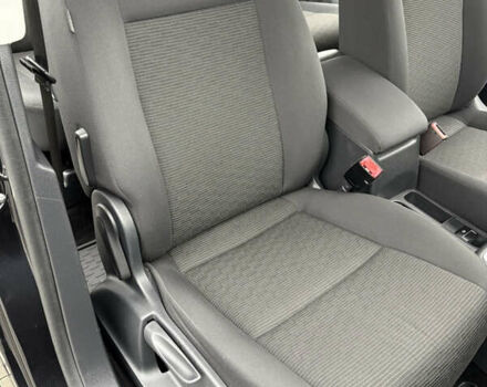 Черный Фольксваген Тигуан, объемом двигателя 2 л и пробегом 95 тыс. км за 14499 $, фото 26 на Automoto.ua