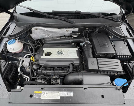 Черный Фольксваген Тигуан, объемом двигателя 2 л и пробегом 95 тыс. км за 14499 $, фото 43 на Automoto.ua