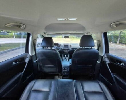 Черный Фольксваген Тигуан, объемом двигателя 2 л и пробегом 55 тыс. км за 17000 $, фото 12 на Automoto.ua