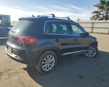 Чорний Фольксваген Тігуан, об'ємом двигуна 2 л та пробігом 136 тис. км за 10700 $, фото 5 на Automoto.ua