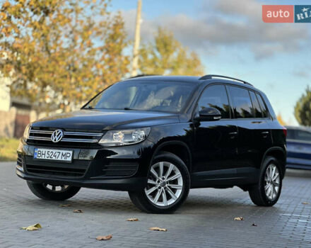 Черный Фольксваген Тигуан, объемом двигателя 2 л и пробегом 100 тыс. км за 14200 $, фото 7 на Automoto.ua