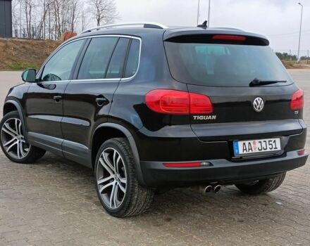 Черный Фольксваген Тигуан, объемом двигателя 2 л и пробегом 82 тыс. км за 9000 $, фото 3 на Automoto.ua