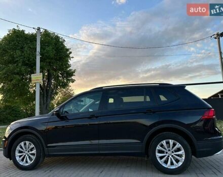 Черный Фольксваген Тигуан, объемом двигателя 1.98 л и пробегом 177 тыс. км за 17700 $, фото 2 на Automoto.ua