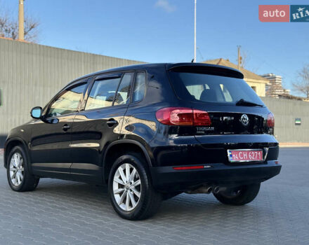 Черный Фольксваген Тигуан, объемом двигателя 1.98 л и пробегом 120 тыс. км за 11999 $, фото 9 на Automoto.ua