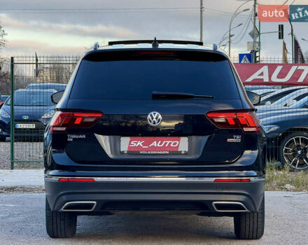Черный Фольксваген Тигуан, объемом двигателя 1.98 л и пробегом 81 тыс. км за 21500 $, фото 74 на Automoto.ua