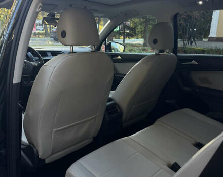 Чорний Фольксваген Тігуан, об'ємом двигуна 1.98 л та пробігом 127 тис. км за 22000 $, фото 5 на Automoto.ua