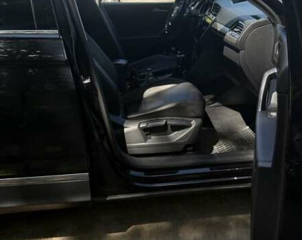 Черный Фольксваген Тигуан, объемом двигателя 1.98 л и пробегом 175 тыс. км за 17500 $, фото 14 на Automoto.ua