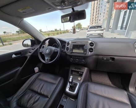 Чорний Фольксваген Тігуан, об'ємом двигуна 1.98 л та пробігом 117 тис. км за 17890 $, фото 49 на Automoto.ua