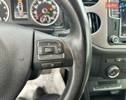 Черный Фольксваген Тигуан, объемом двигателя 2 л и пробегом 175 тыс. км за 12333 $, фото 46 на Automoto.ua