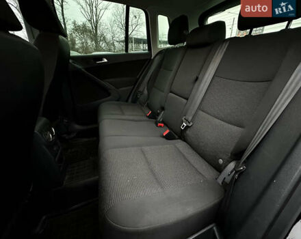 Черный Фольксваген Тигуан, объемом двигателя 1.97 л и пробегом 217 тыс. км за 13200 $, фото 21 на Automoto.ua