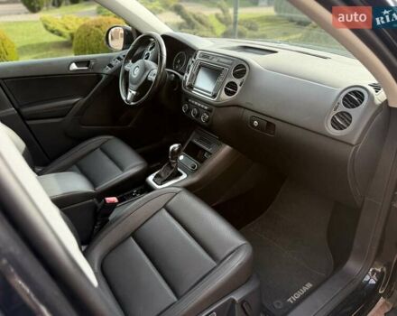 Черный Фольксваген Тигуан, объемом двигателя 1.98 л и пробегом 122 тыс. км за 14900 $, фото 63 на Automoto.ua