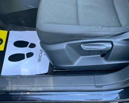 Чорний Фольксваген Тігуан, об'ємом двигуна 2 л та пробігом 142 тис. км за 12200 $, фото 20 на Automoto.ua