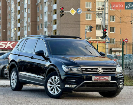 Черный Фольксваген Тигуан, объемом двигателя 1.98 л и пробегом 81 тыс. км за 21500 $, фото 58 на Automoto.ua