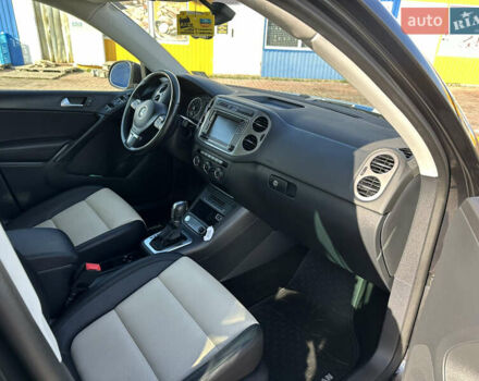 Черный Фольксваген Тигуан, объемом двигателя 2 л и пробегом 100 тыс. км за 14200 $, фото 26 на Automoto.ua