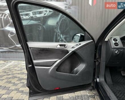 Черный Фольксваген Тигуан, объемом двигателя 1.98 л и пробегом 222 тыс. км за 11300 $, фото 18 на Automoto.ua