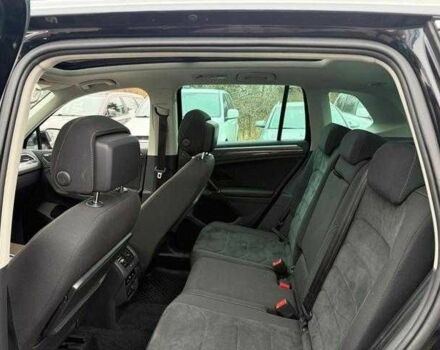 Черный Фольксваген Тигуан, объемом двигателя 2 л и пробегом 102 тыс. км за 12100 $, фото 11 на Automoto.ua